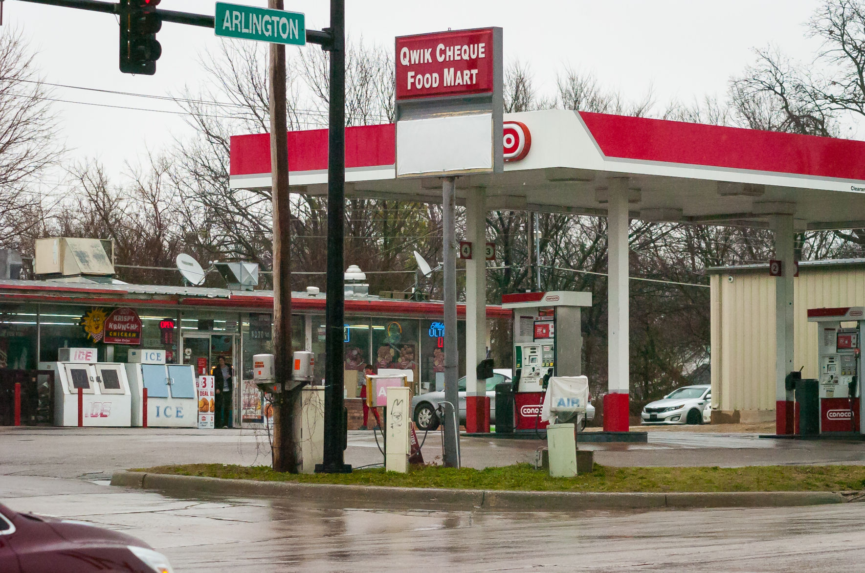Ada police seek public’s help locating armed robbery suspect